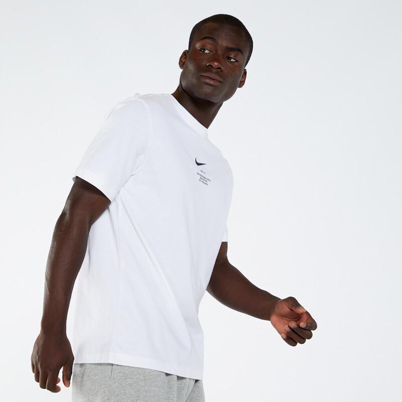  Nike Big Swoosh