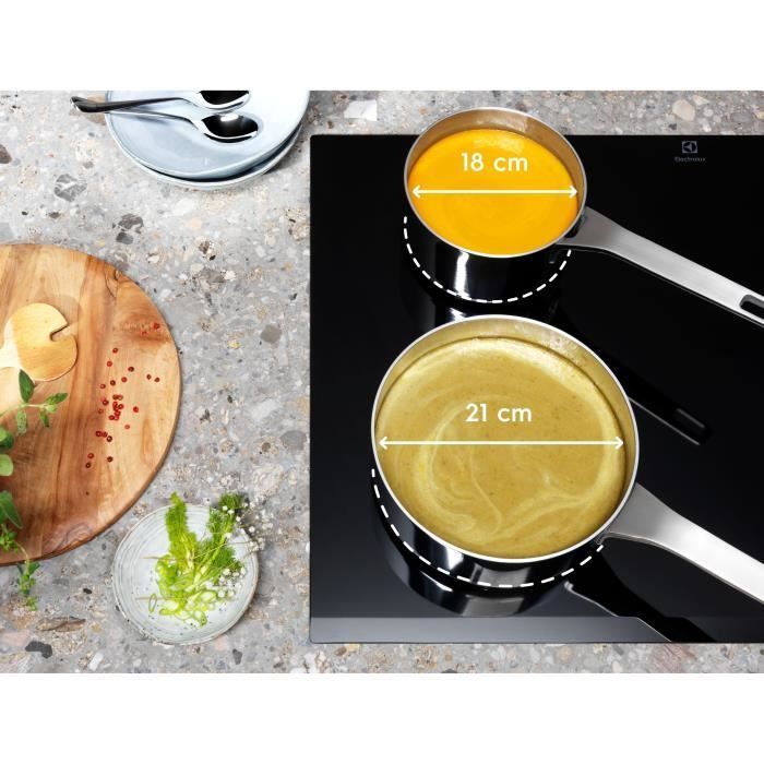 Induktionskochfeld – ELECTROLUX – 4 Kochzonen – 71 x 52 cm – EIV734 – Schwarz