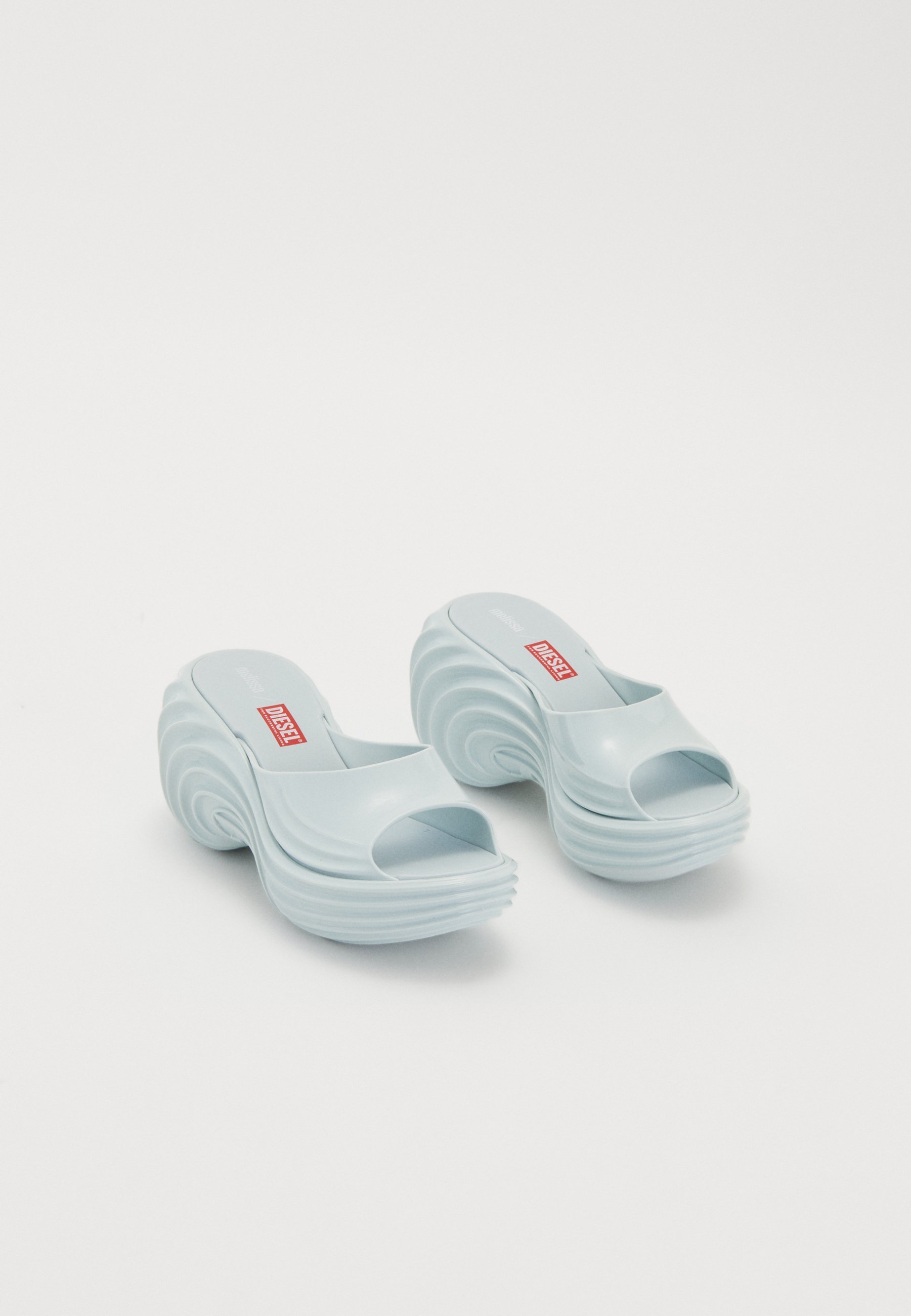 Melissa MELISSA QUANTUM PLATFORM X DIESEL AD. - Mules à talons - bleu clair