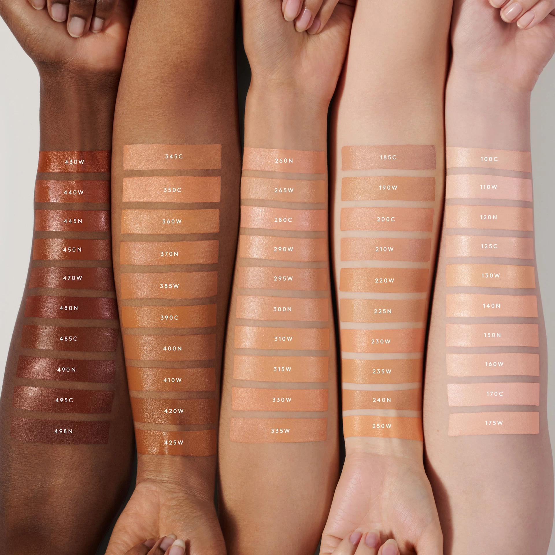 Corector hidratant de lungă durată We're Even 220W - Fenty Beauty