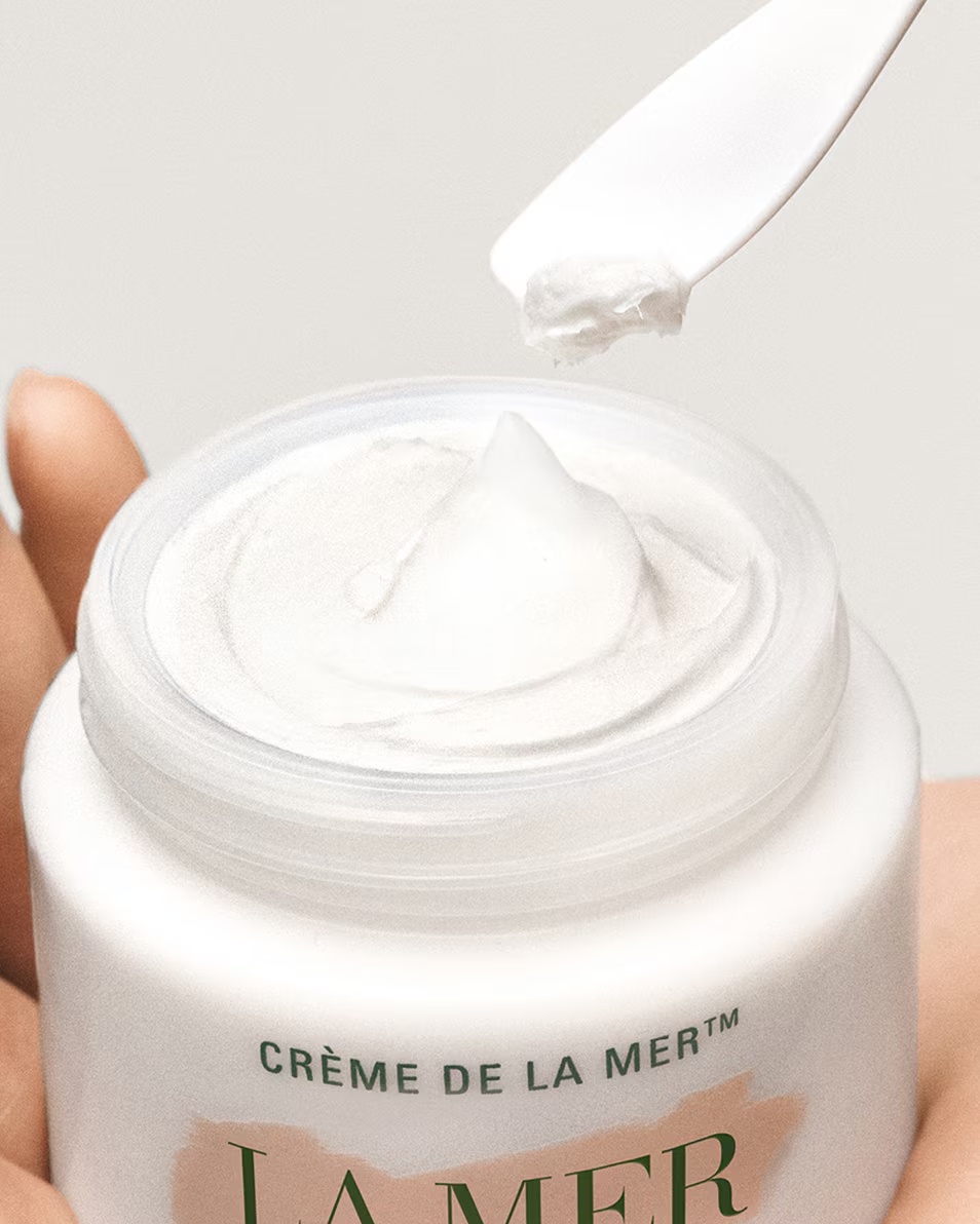 LA MER CRÈME DE LA MER - ΕΝΥΔΑΤΙΚΗ ΚΡΕΜΑ ΕΝΥΔΑΤΙΚΗ ΚΡΕΜΑ ΗΜΕΡΑΣ & ΝΥΧΤΑΣ - ΜΕΙΩΝΕΙ ΤΙΣ ΡΥΤΙΔΕΣ