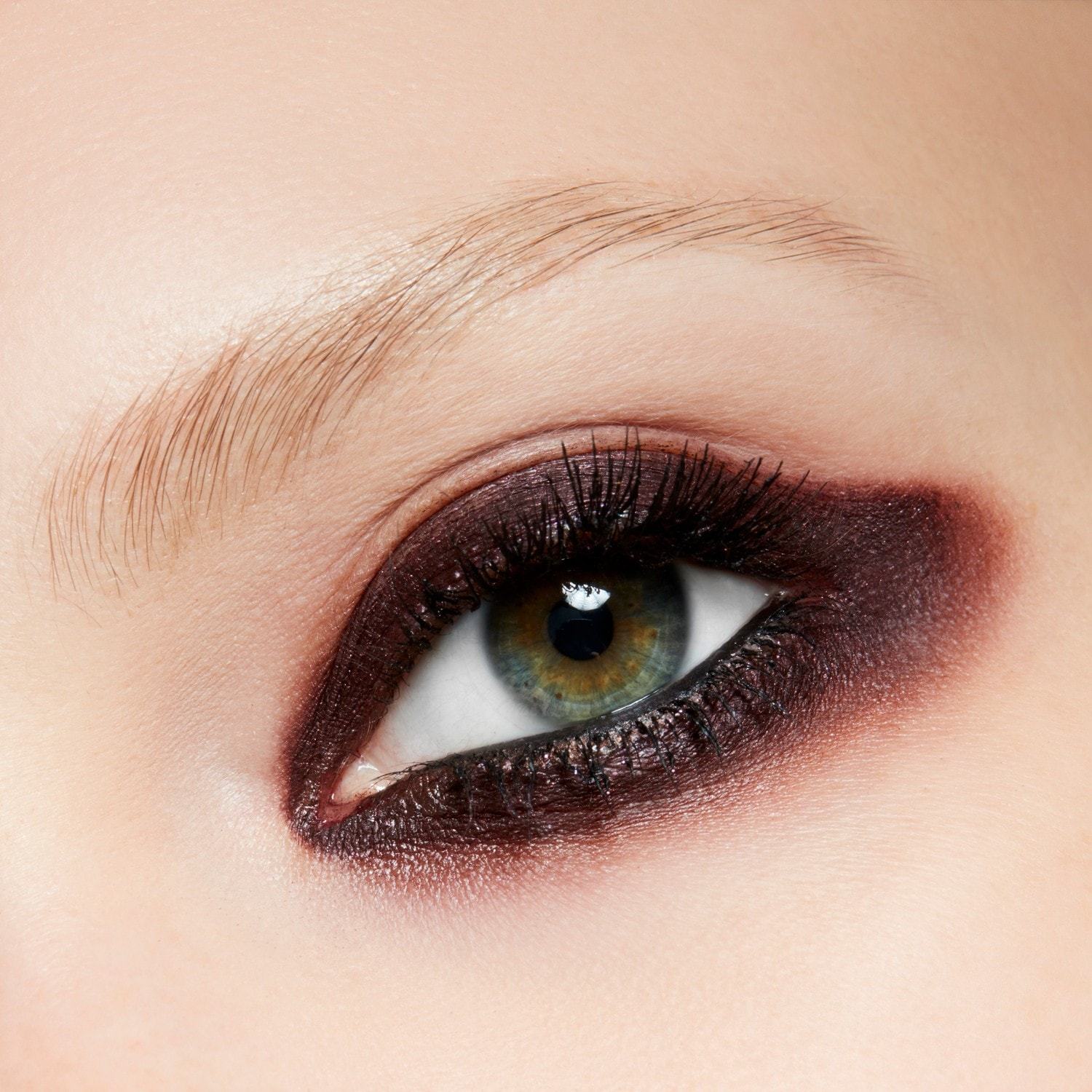 MAC Eyeshadow Perfect Shot malo sjenilo za oči - 1,5 g