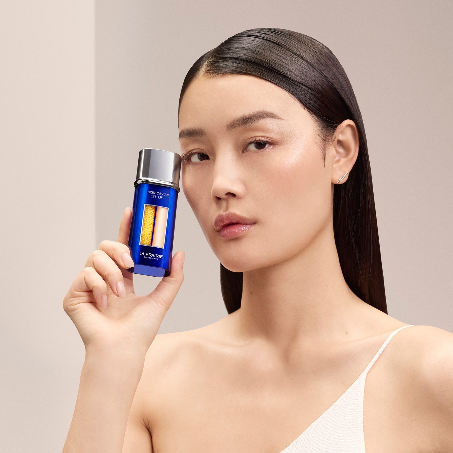 La Prairie Skin Caviar serum za područje oko očiju - Lifting za područje oko očiju