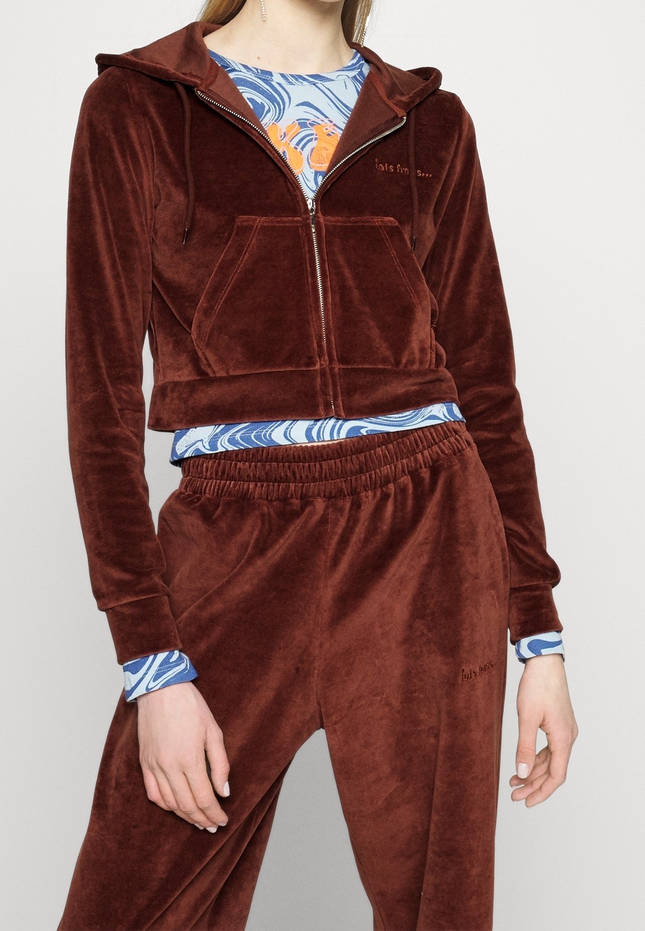 iets frans... Bluza zapinana na zamek - ciemnobrązowy