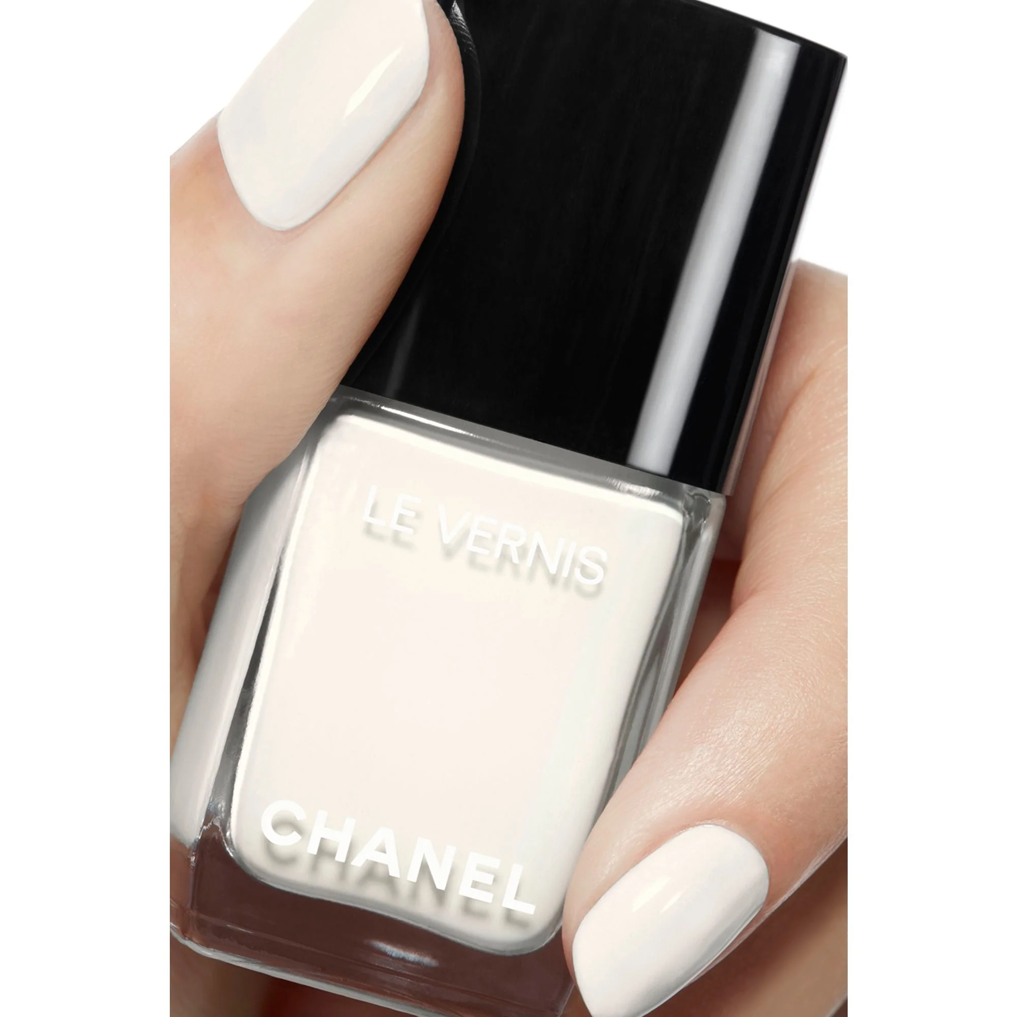 LE VERNIS - COLORE E BRILLANTEZZA LUNGA TENUTA