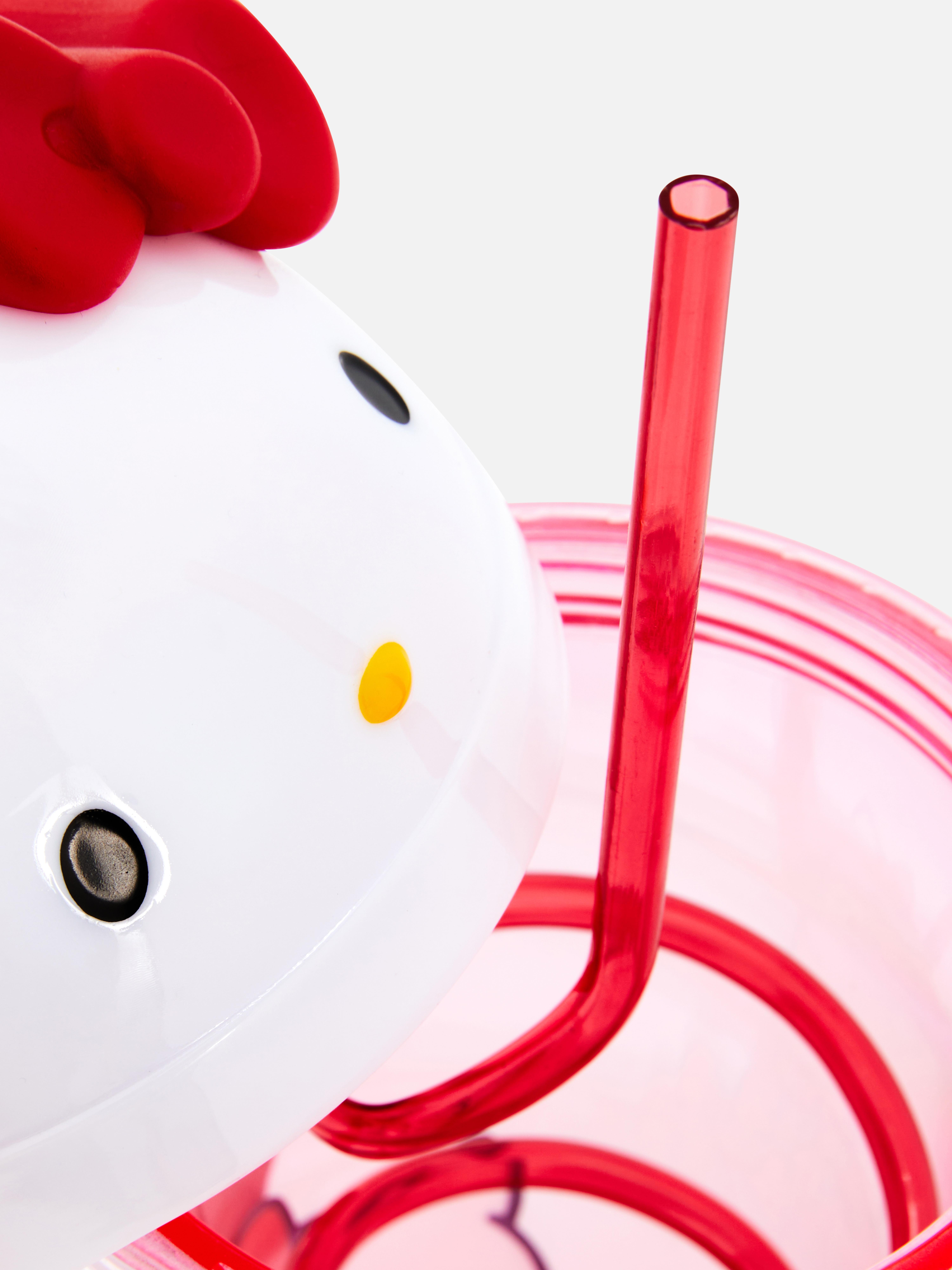 Cană de călătorie Hello Kitty Potolește-ți setea cu drăguța noastră cană de călătorie Hello Kitty