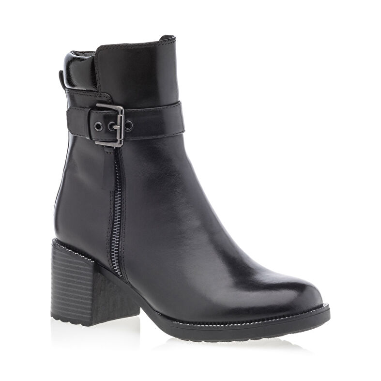 Botas negras de mujer / Botines