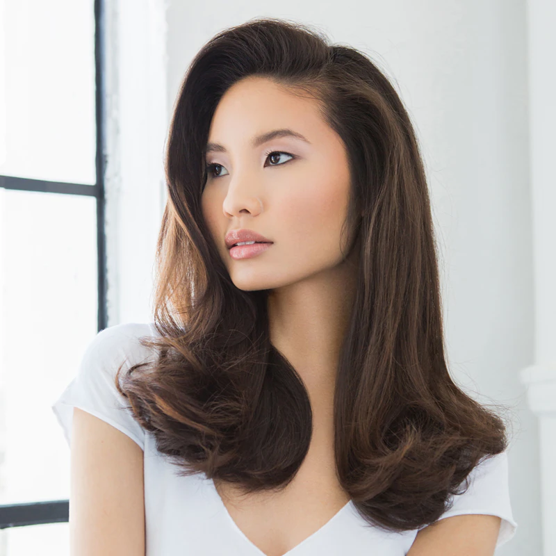 Spray volumizador Moroccanoil para dar volume aos cabelos.
