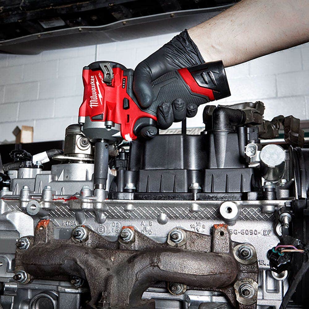 MILWAUKEE 12V FUEL™ 2 x 2,0AH 3/8