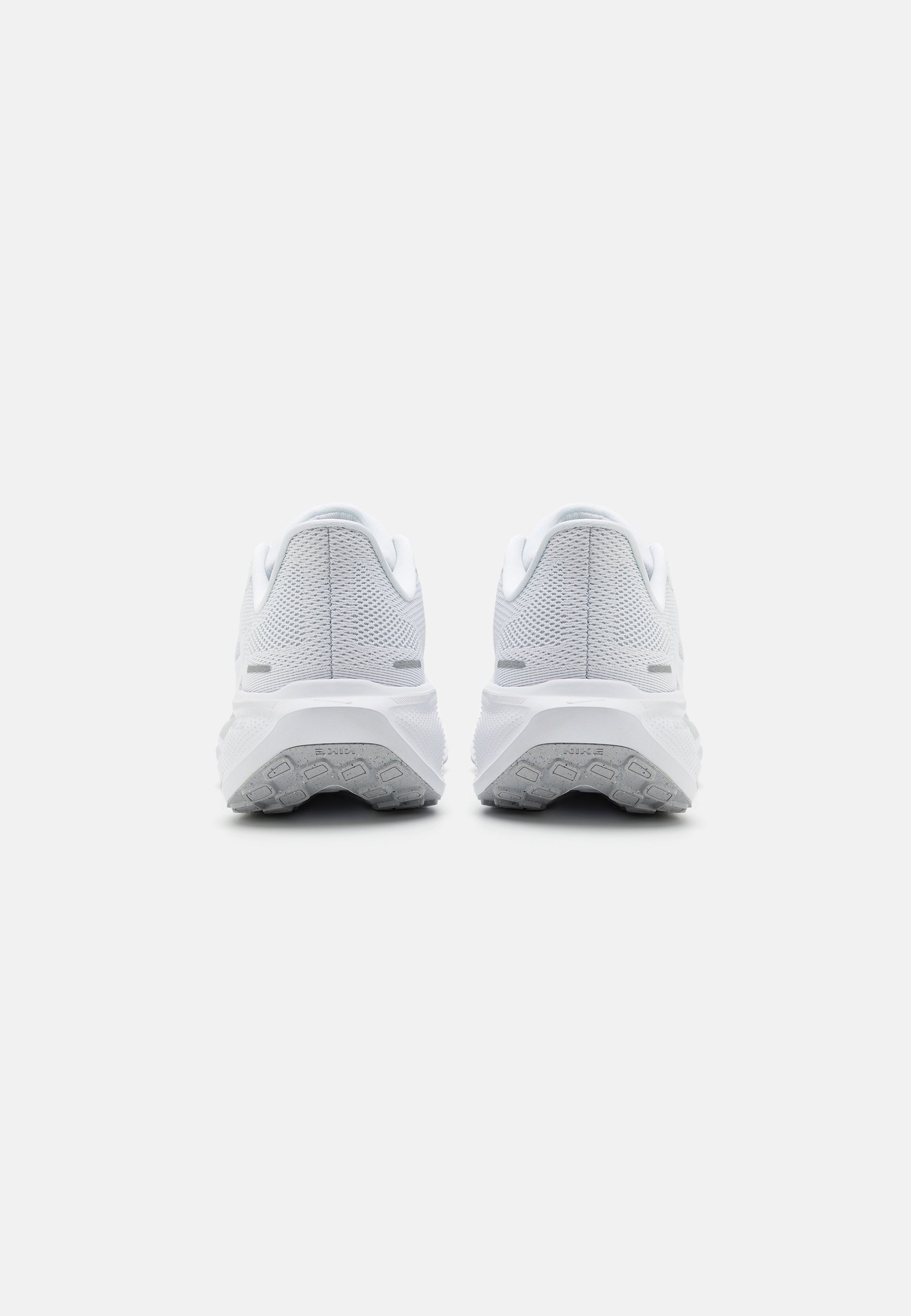 Nike Performance AIR ZOOM PEGASUS 41 - Hardloopschoenen voor op de weg - wit/puur platina/metallic zilver