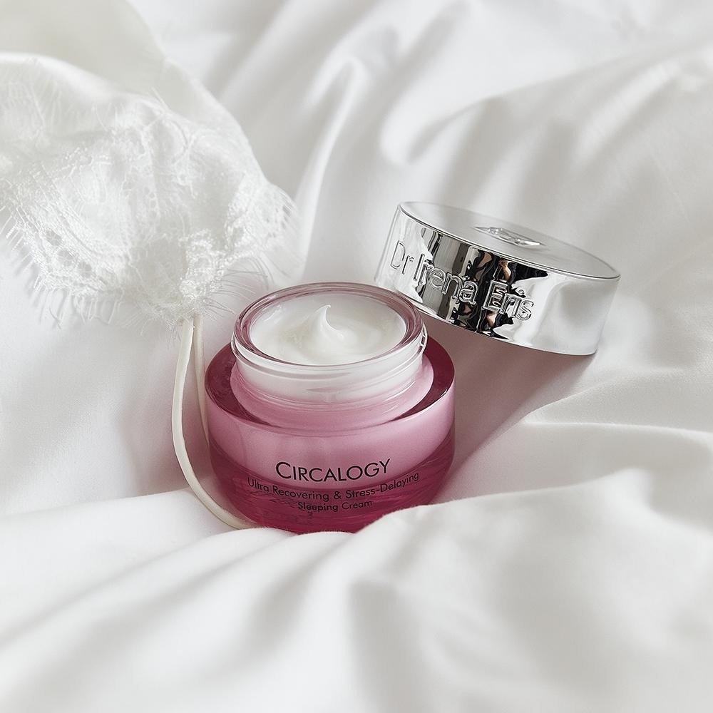 Dr. Irena Eris Circalogy Crème de Nuit Régénératrice et Apaisante
