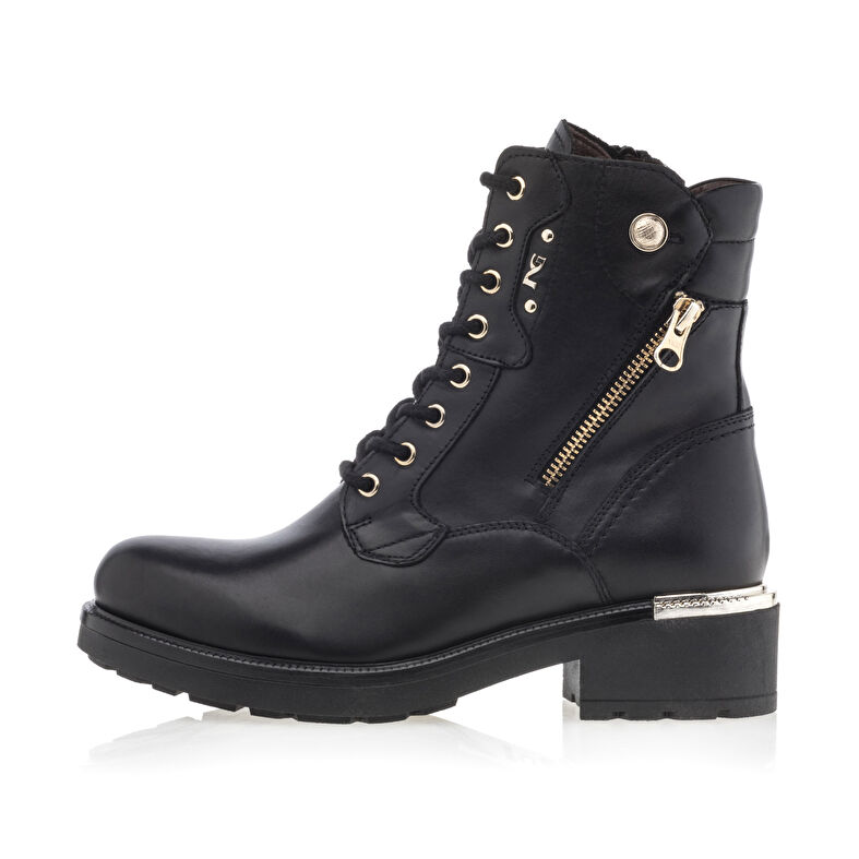 Schwarze Damenstiefel / Stiefeletten