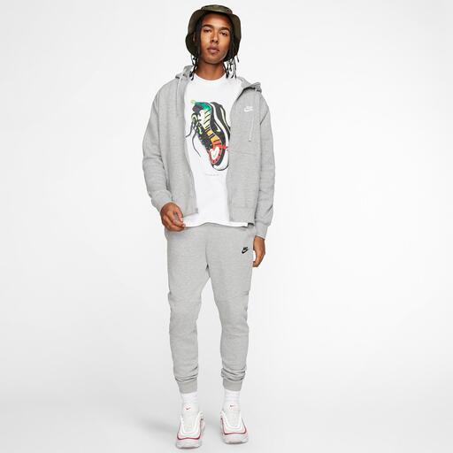  Club Nike