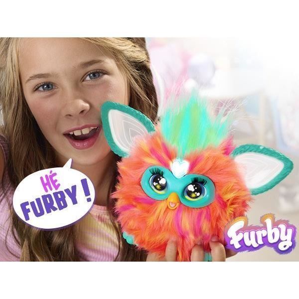 Koraalkleurige Furby, 15 accessoires, interactief pluche speelgoed voor meisjes en jongens, spraakgestuurde animatronic, geschikt voor kinderen vanaf 6 jaar.