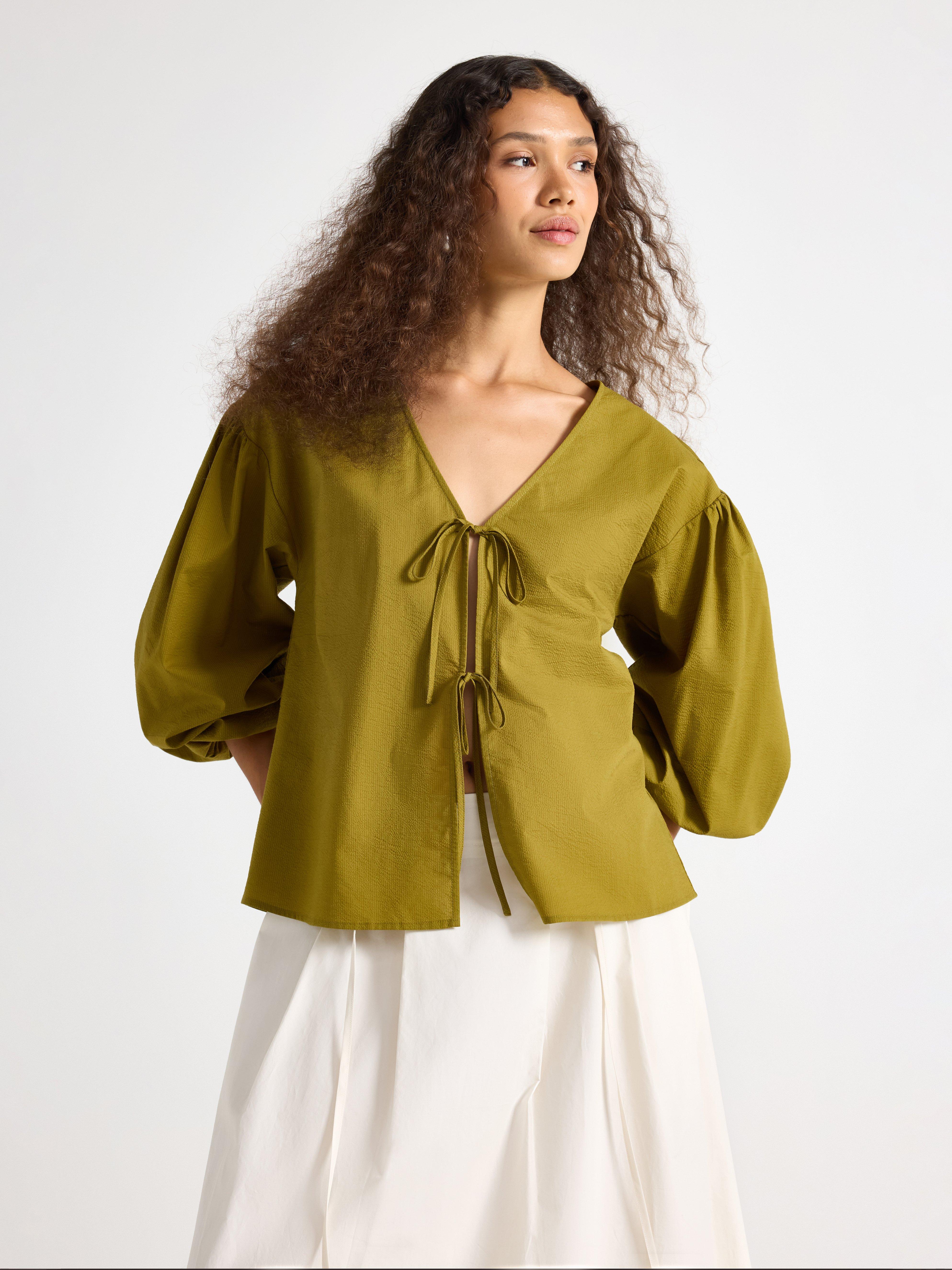 Blusa com detalhes de amarração, verde-acinzentado