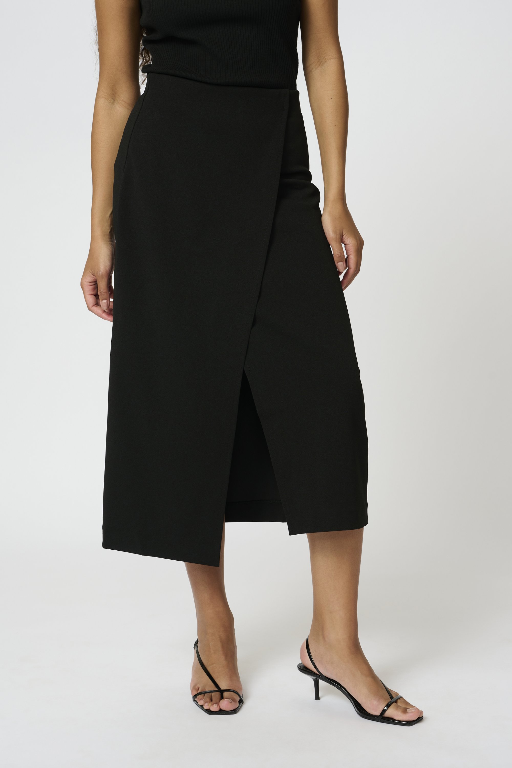 Jupe portefeuille Soaked in Luxury BEA - noire