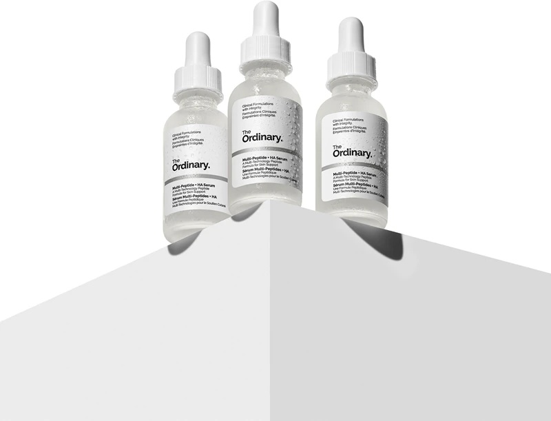 Običajni serum za učvrstitev obraza z več peptidi in hialuronsko kislino