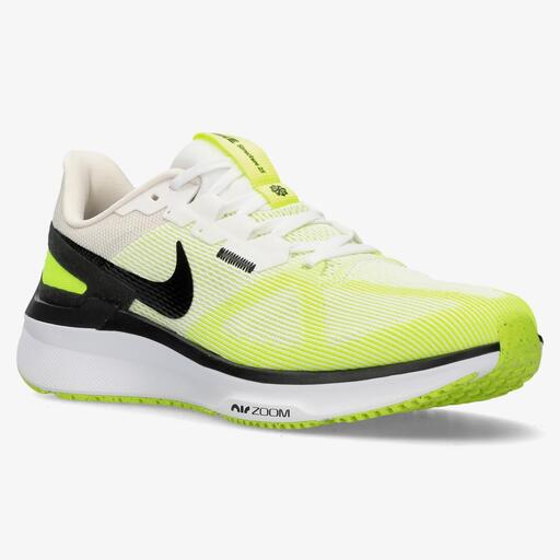  Nike Structure 25