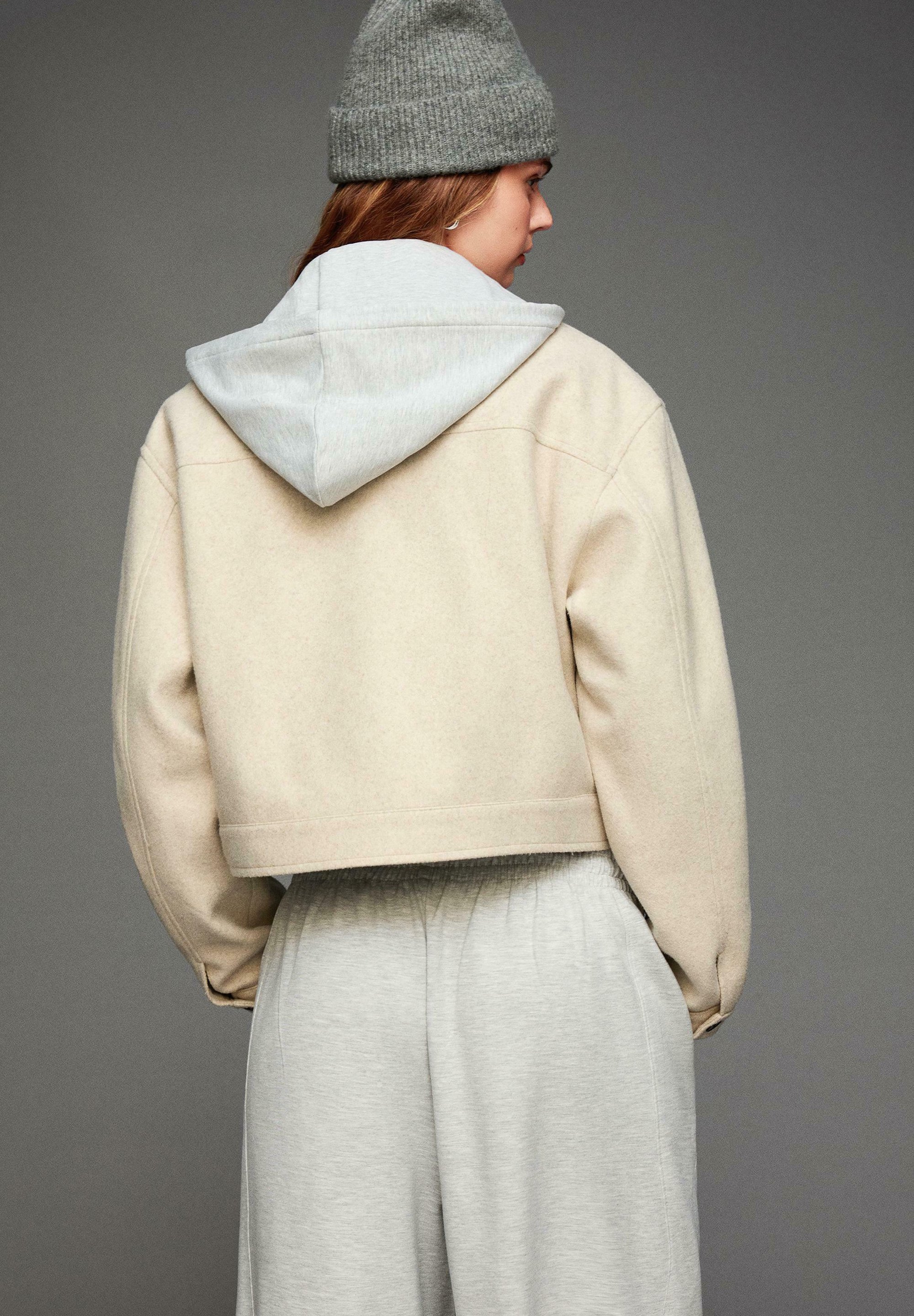 Veste d'été Bershka - sable