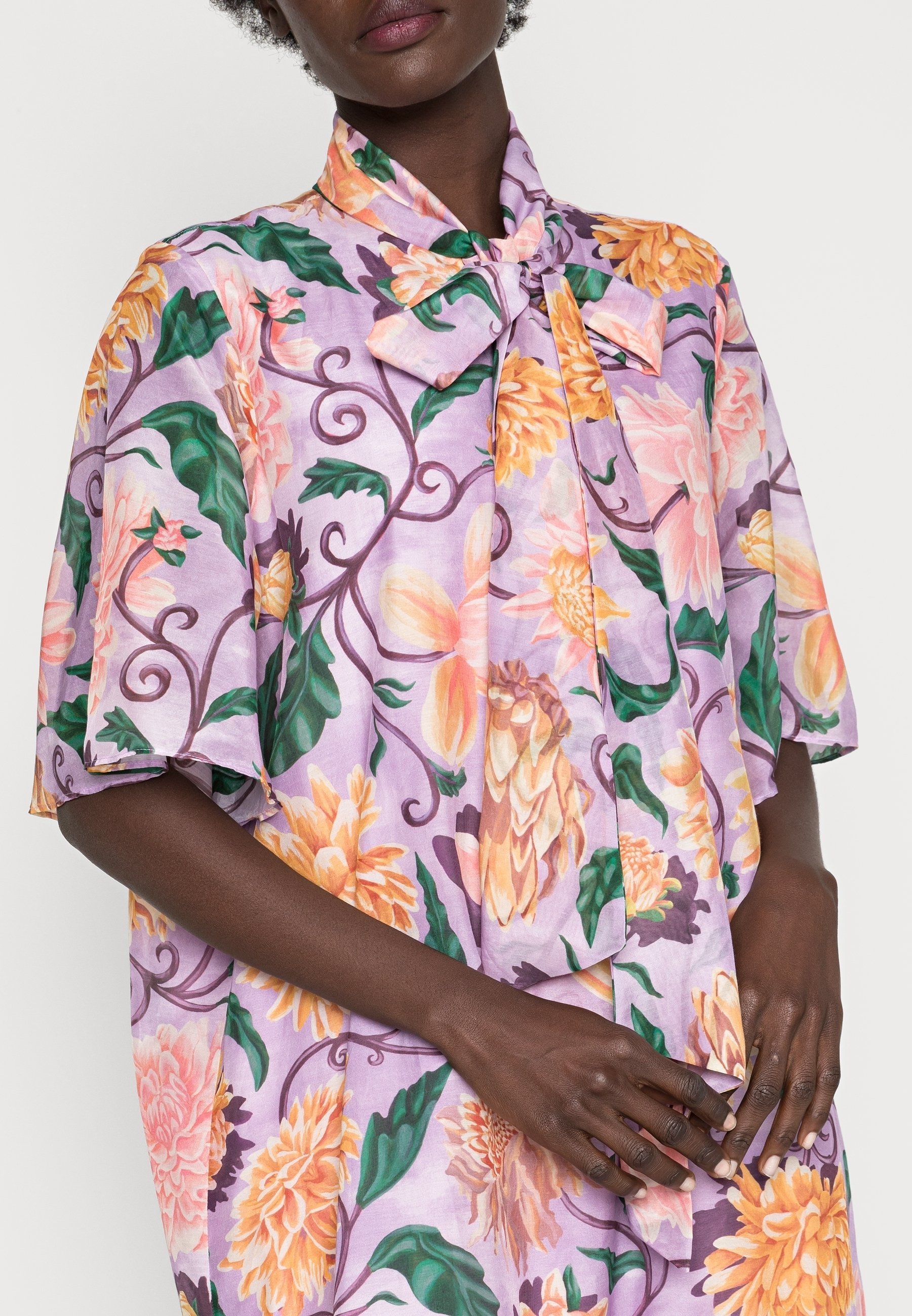 Vestido de dia GANT - rosa