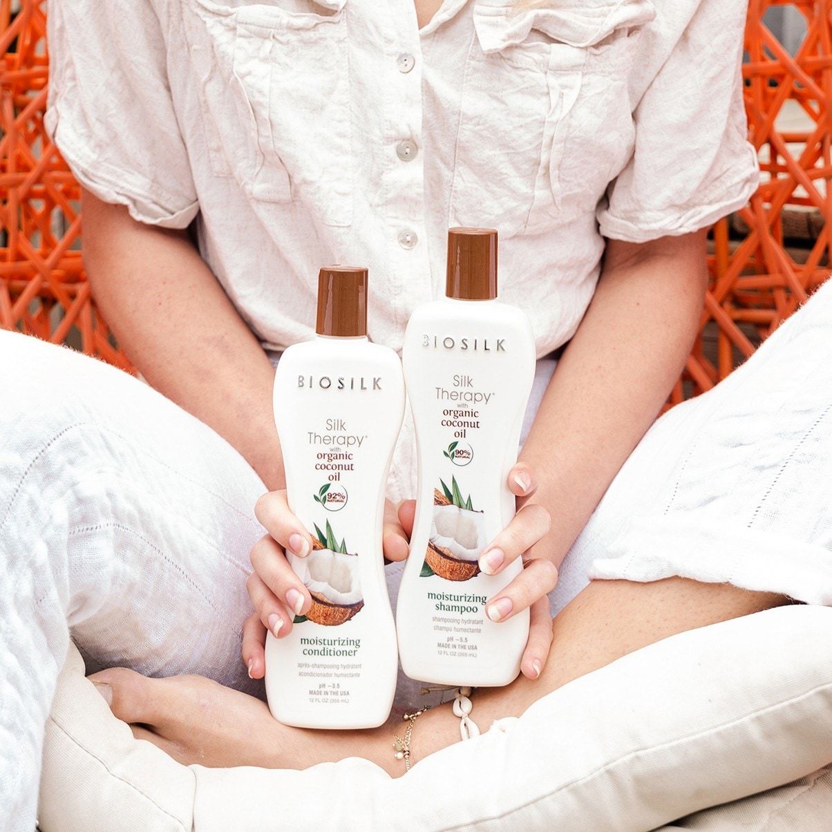 Biosilk regenerator Silk Therapy s prirodnim kokosovim uljem – Hidratantni regenerator – 355 ml