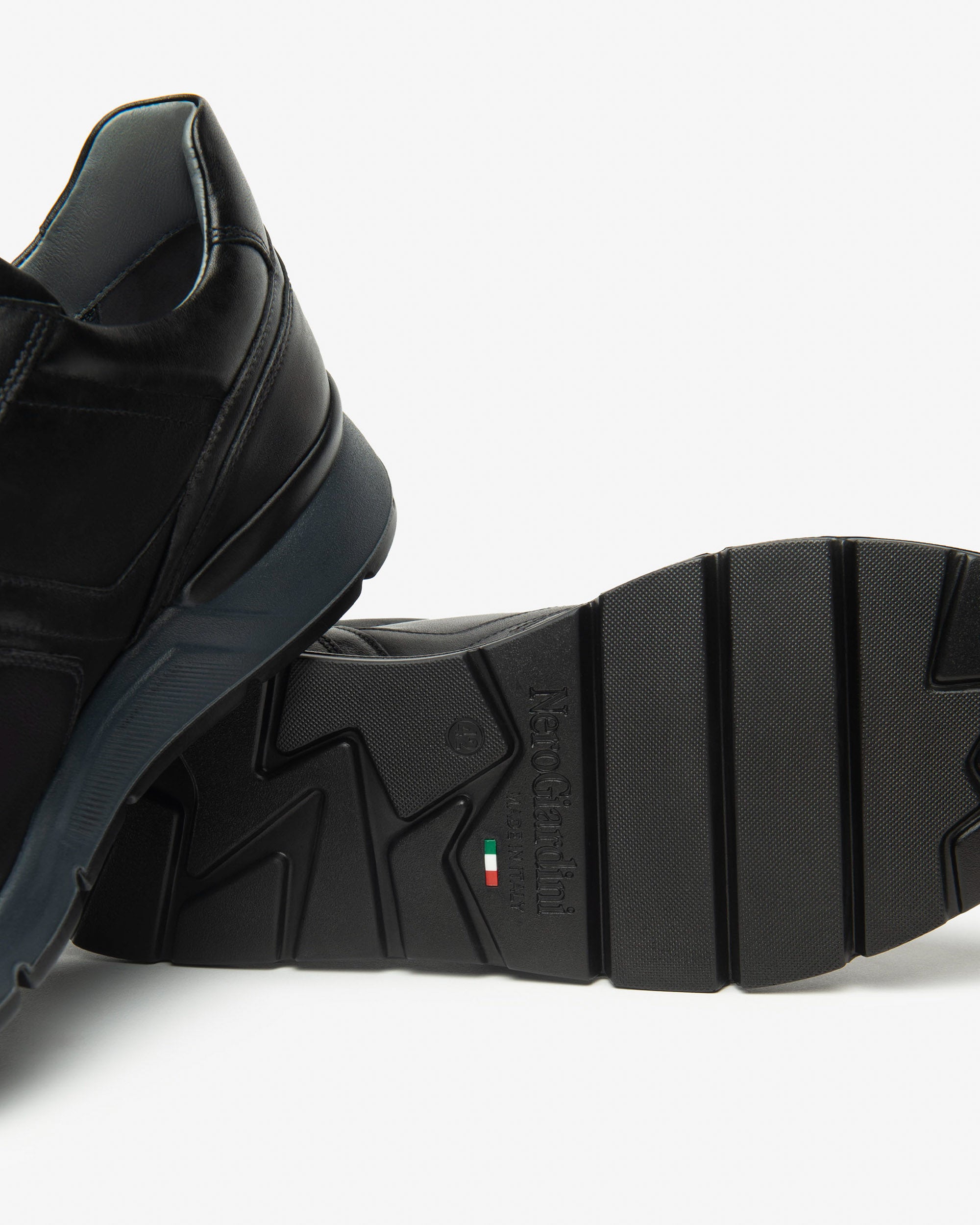  Herren-Sneaker aus Leder