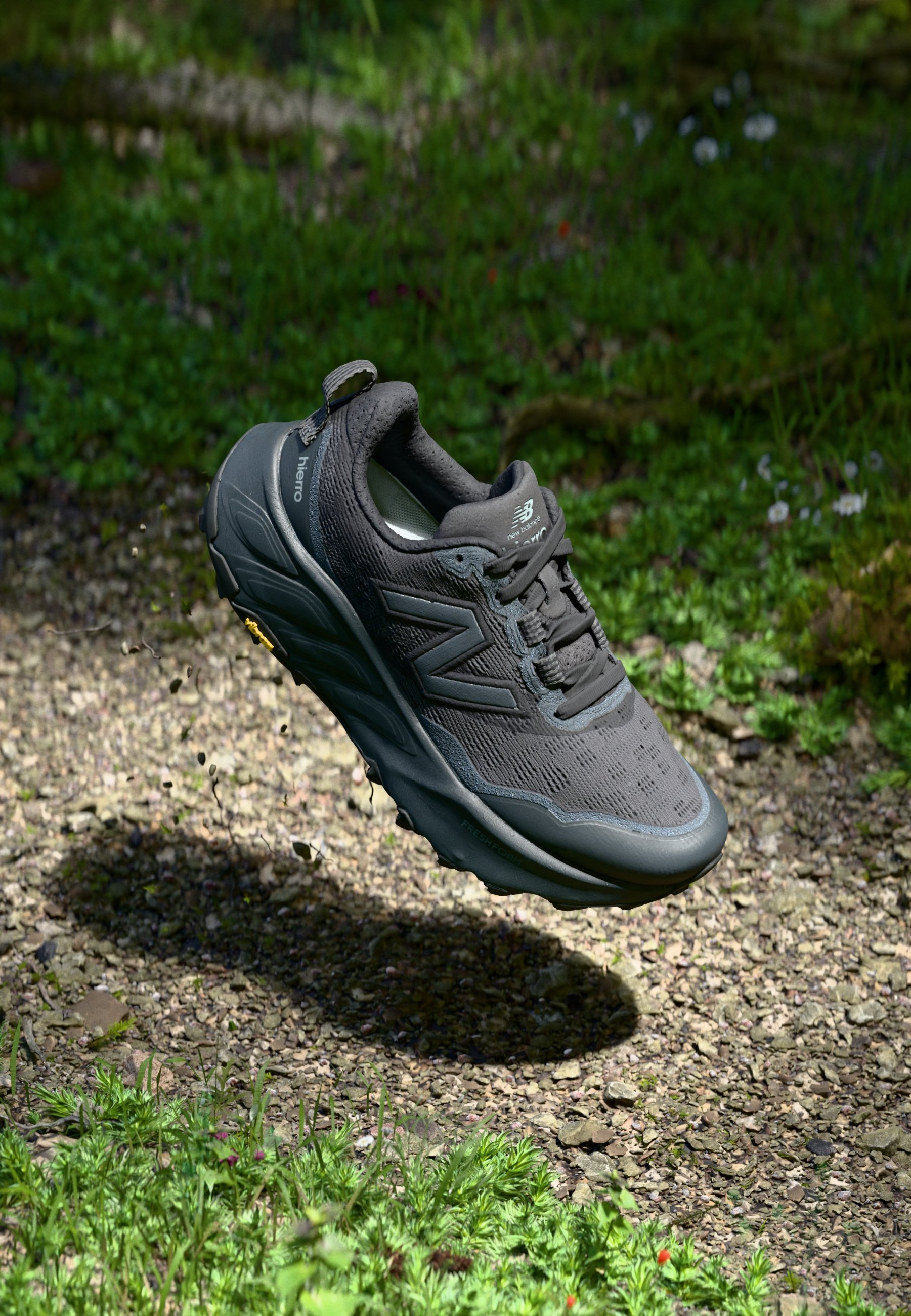 New Balance FRESH FOAM X HIERRO V9 - Trailrunningschoenen - zwart