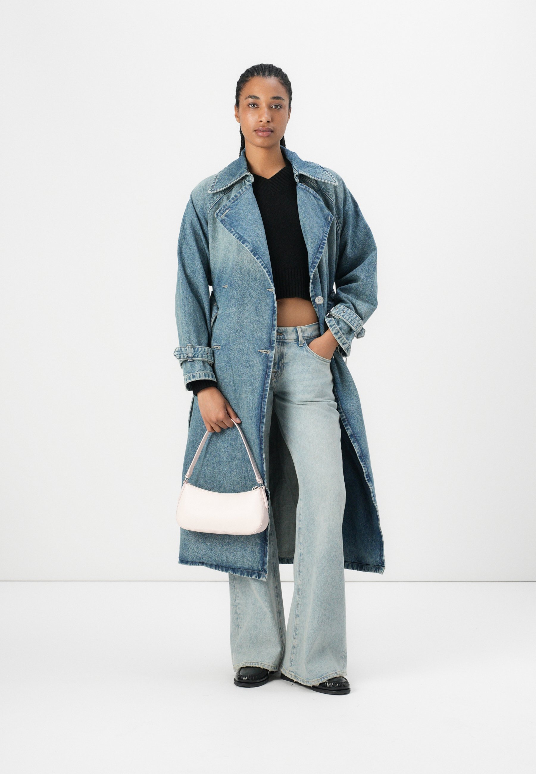 HUGO GARENA - Trench coat - blu acceso