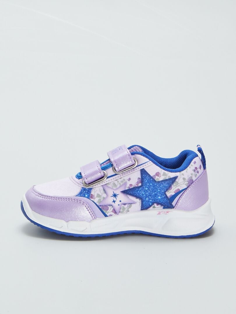 Disney's 'Wish' sneakers met lichtjes - ROZE