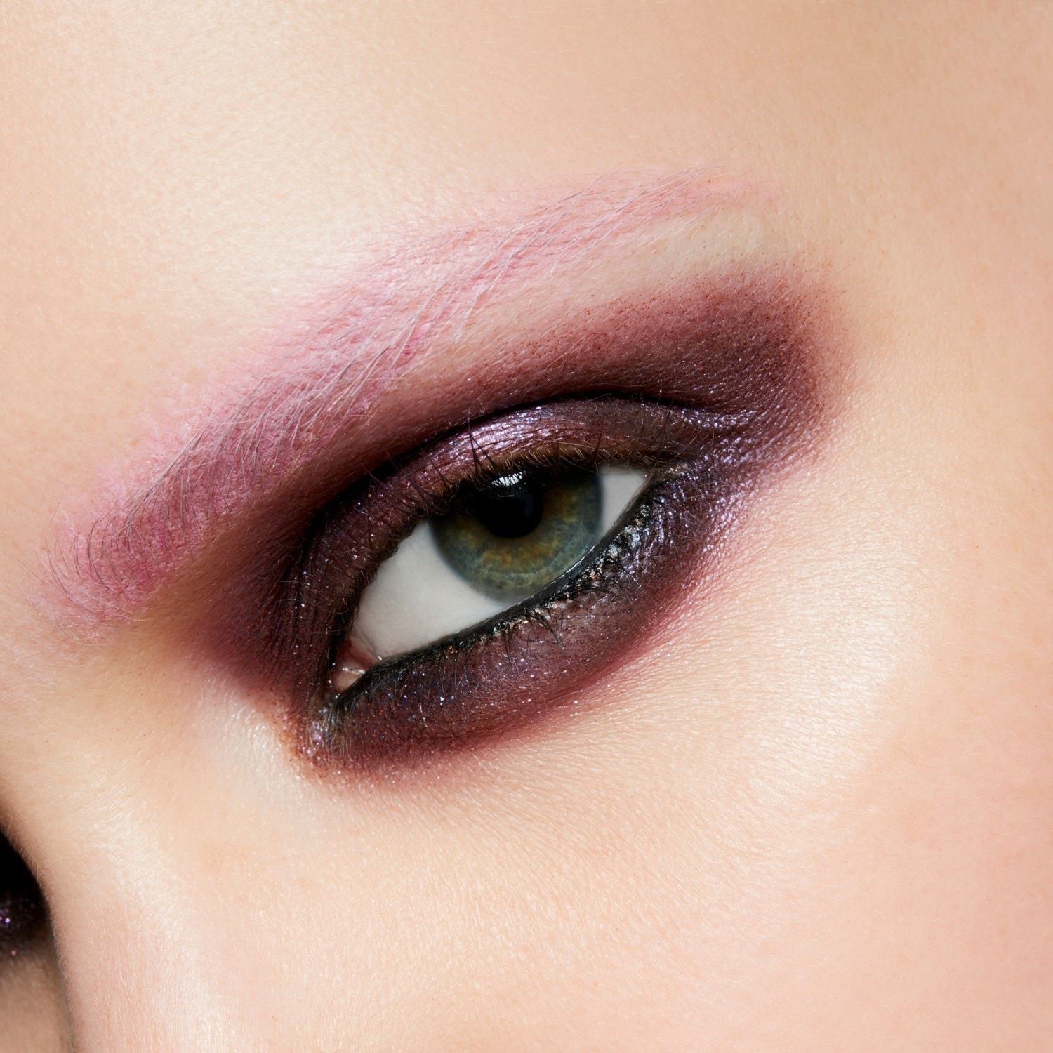 MAC akių šešėliai „Supernatural Dazzle“ – 1 ml
