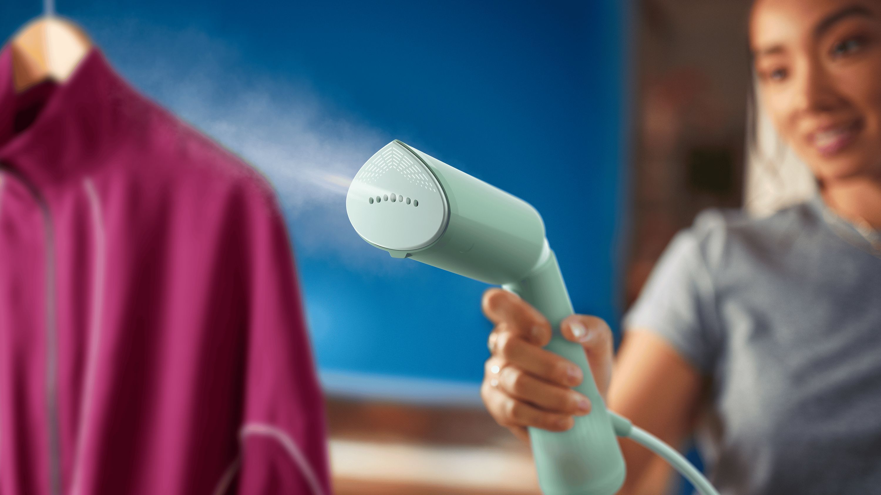 Défroisseur à main - PHILIPS - STH5010/70 - Steamer inclinable Série 5000 - 24gr/min vapeur continue - 1300W - 35sec - Vert eau