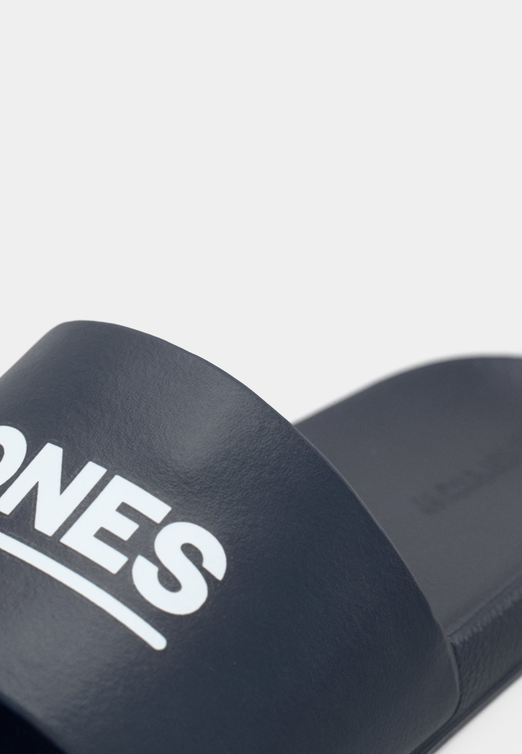 Jack & Jones JFWOLLIE SLIDES - Muiltjes - marineblauw