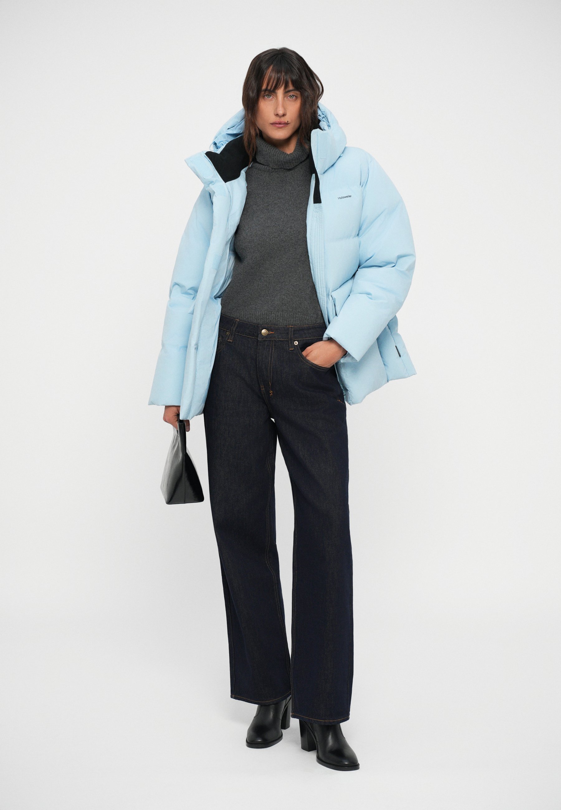 Holzweiler BESSEGGEN JACKET - Kurtka puchowa - baby blue