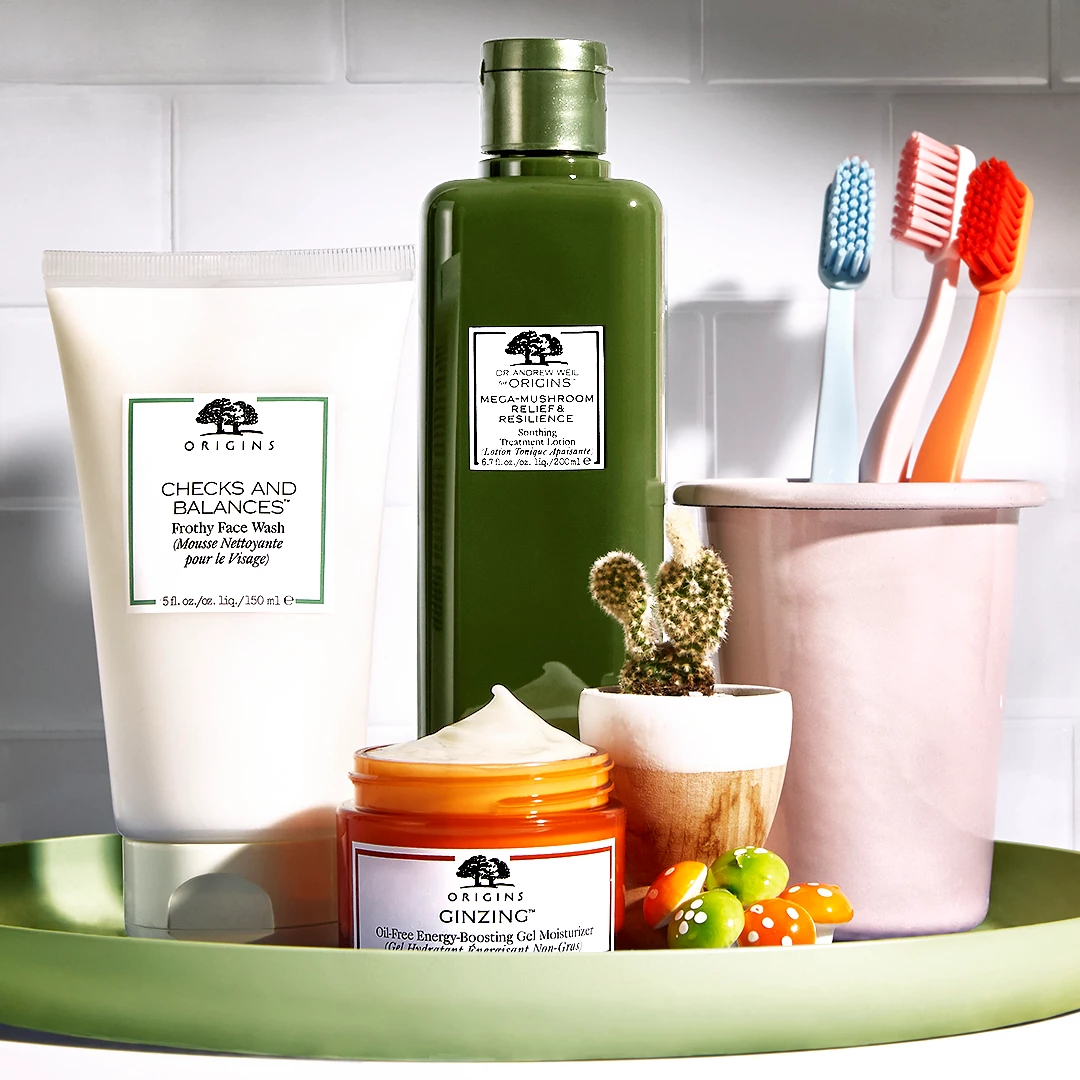Demachiant facial spumos Checks and Balances 150 ml - Origins