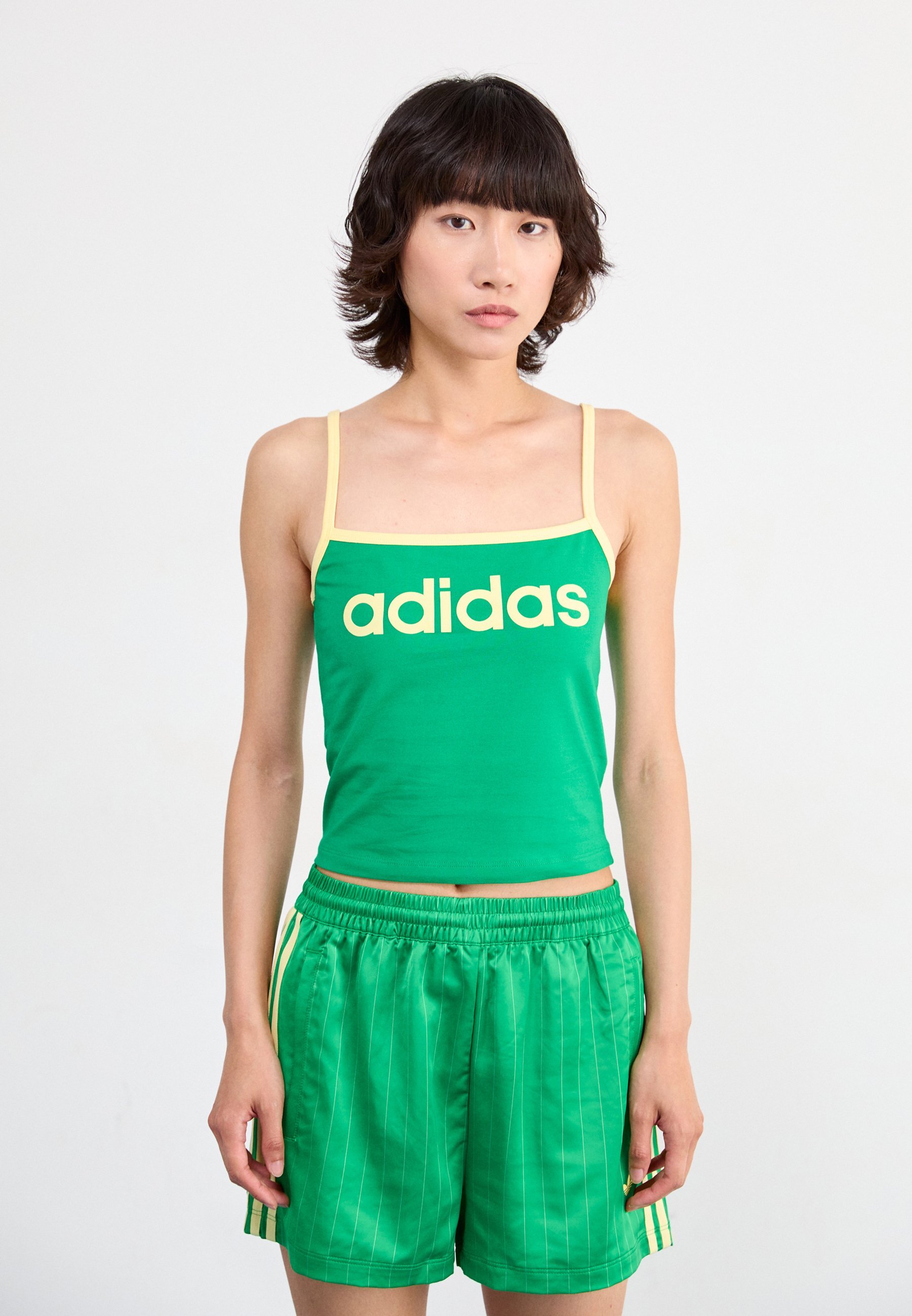 Top Adidas Originals