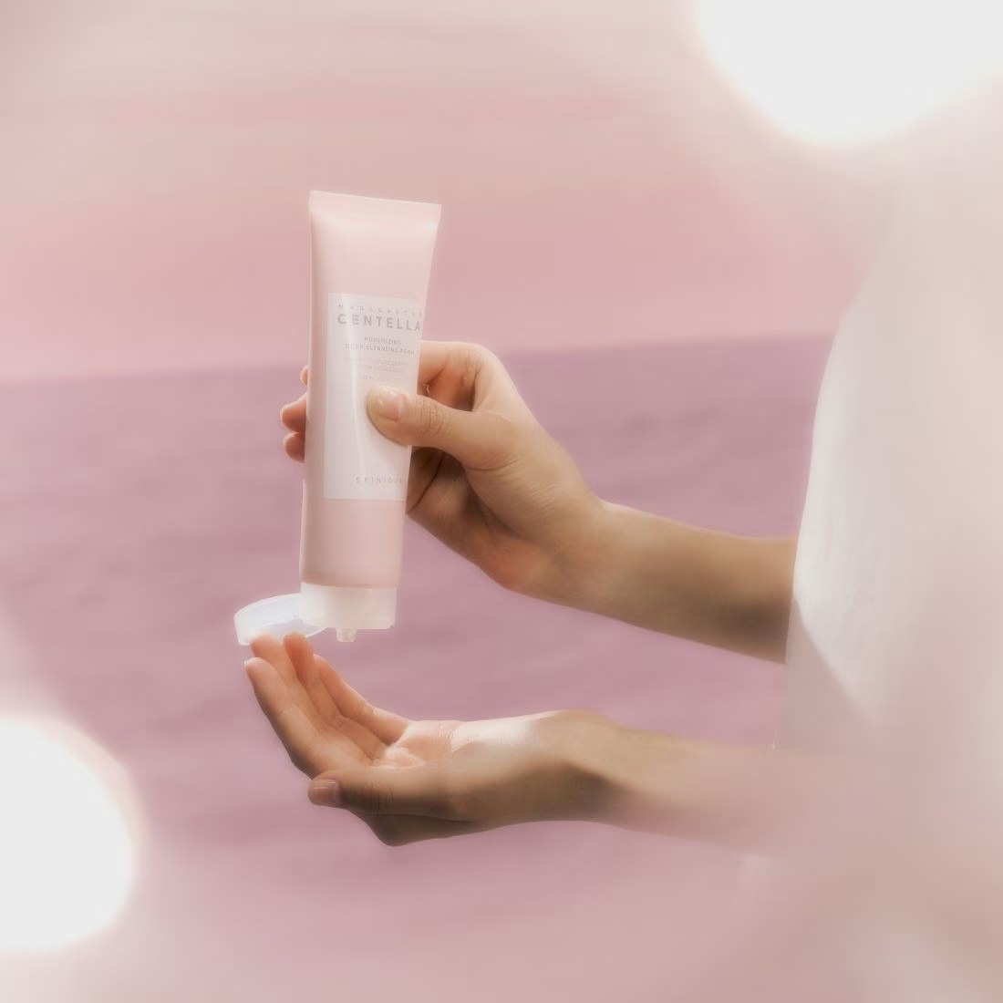 SKIN1004 Pjena za dubinsko čišćenje s madagaskarskom centelom za poreme 125 ml