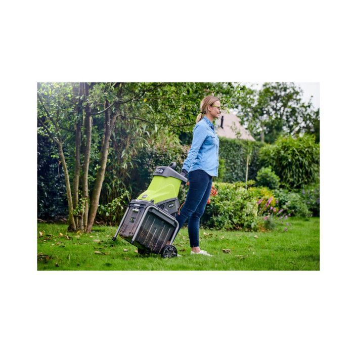 [JAMAIS UTILISÉ] Broyeur de végétaux RYOBI - RSH2545B - 2500W