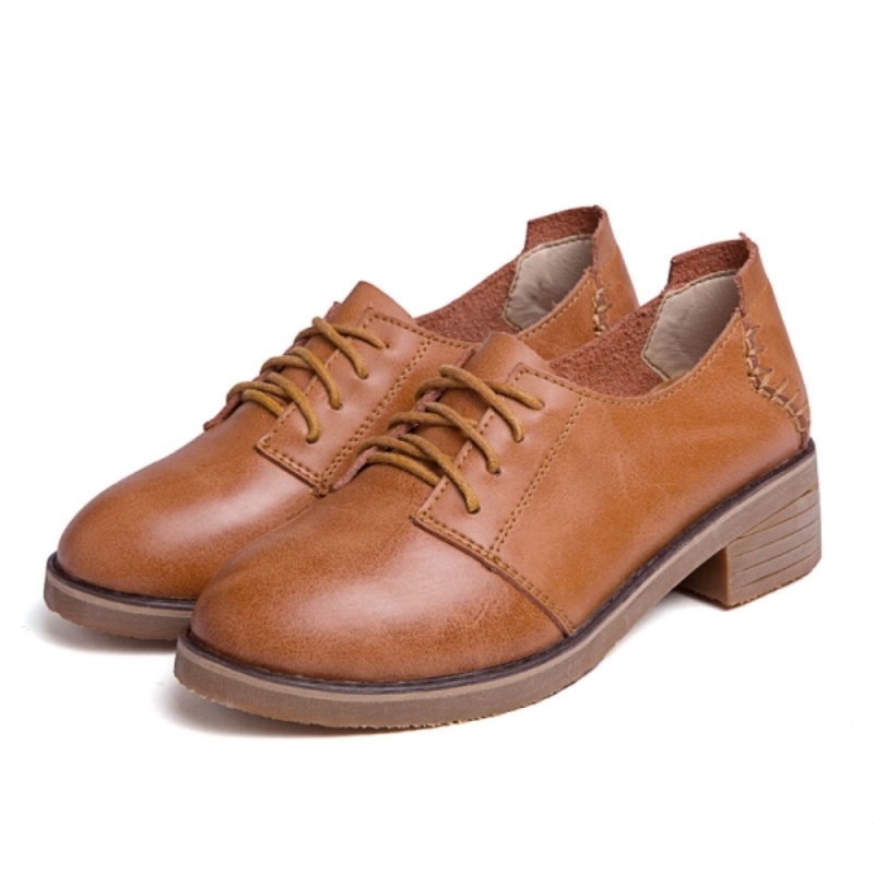 Sapatos femininos estilo britânico com cadarço, botas de bico redondo, macios, confortáveis e práticos, em couro leve estilo retrô.