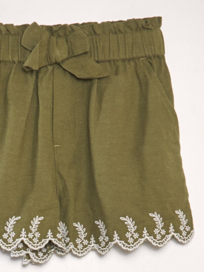 Geborduurde katoenen en linnen shorts - groen