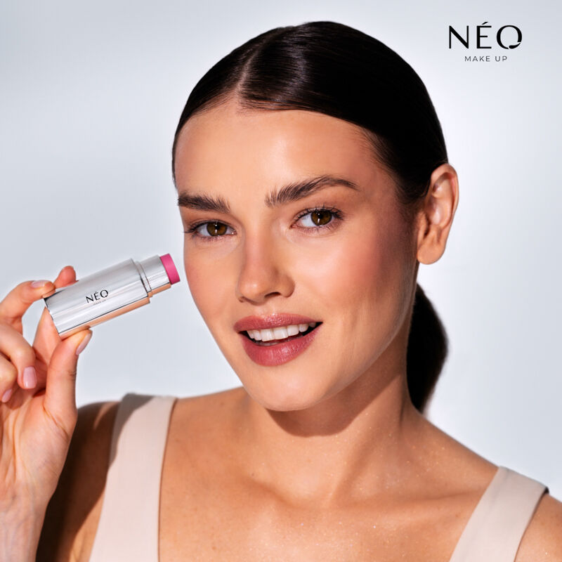 Neo Make Up Intensiver Serum-Rouge-Stick