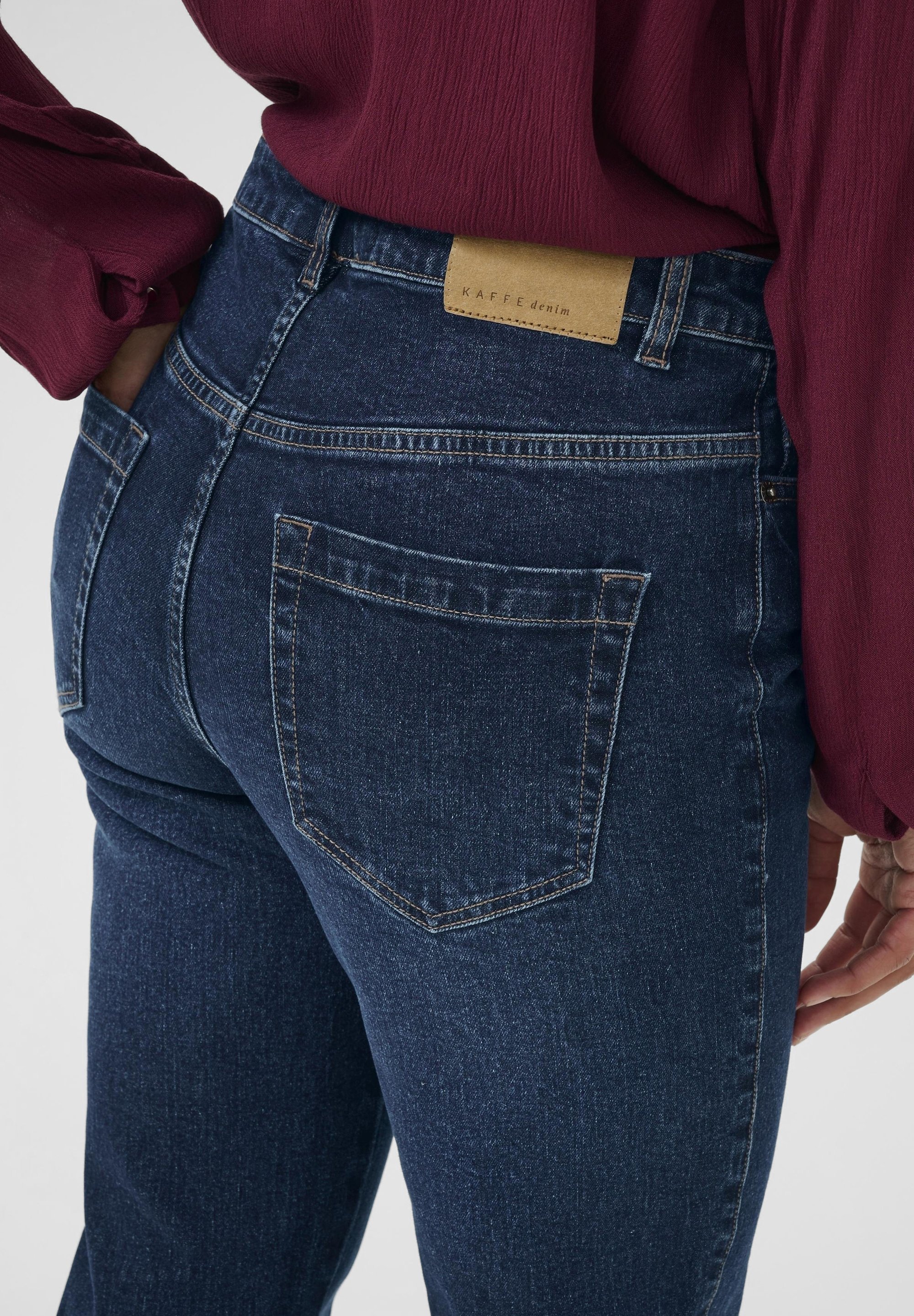 Jean Kaffe MARIS coupe droite - jambe droite - denim bleu foncé