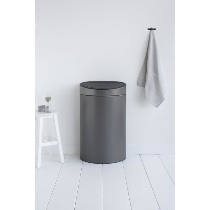 Lixeira BRABANTIA Touch - 40L - Platina