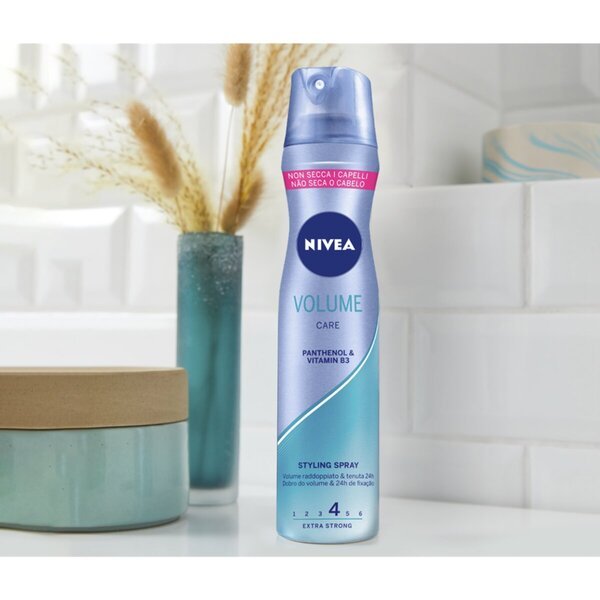 NIVEA Hold 4 Volume Care sprej za oblikovanje kose<br>250 ml
