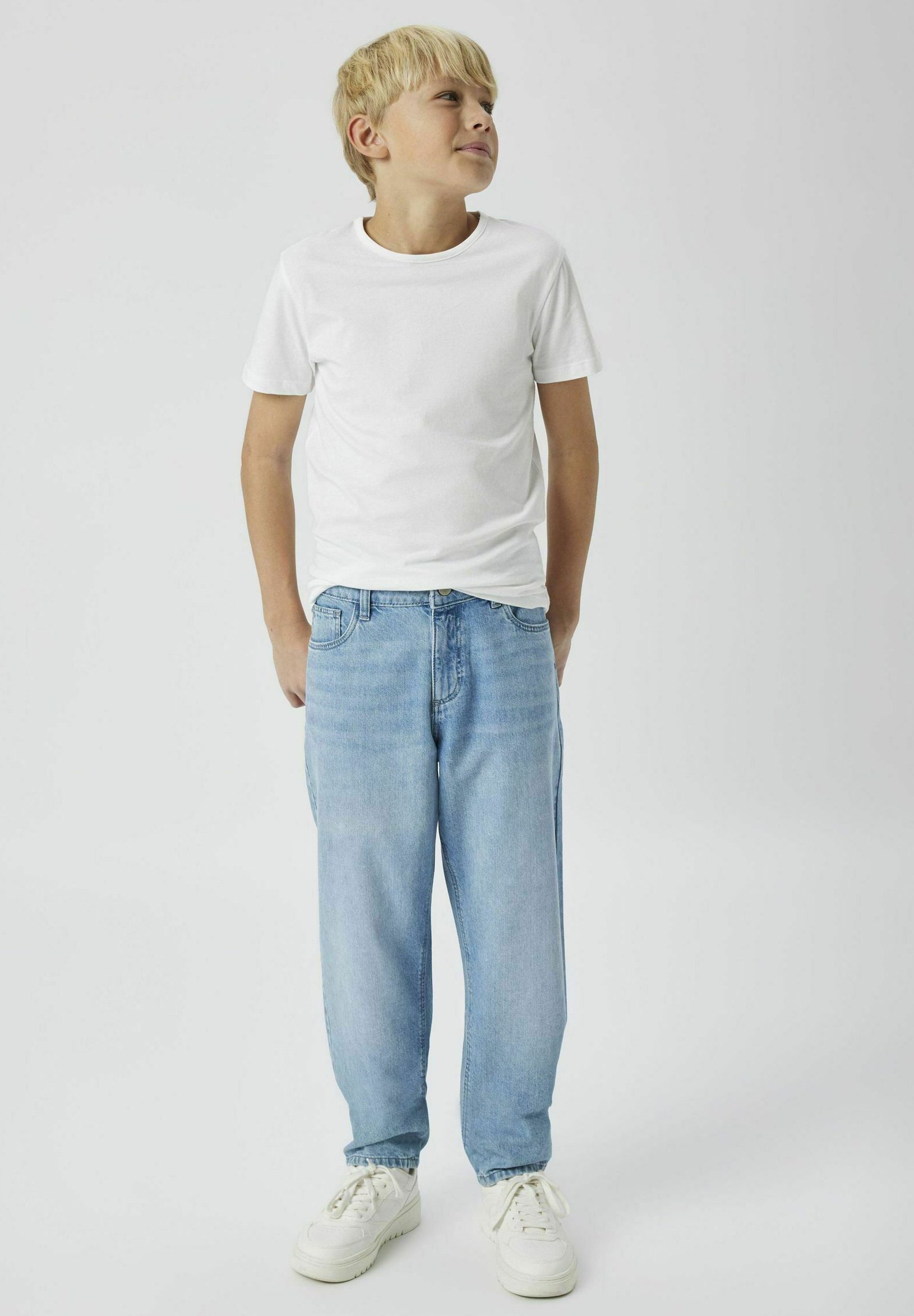 TWO SOON Jeans Tapered Fit - lichtblauwe denim
