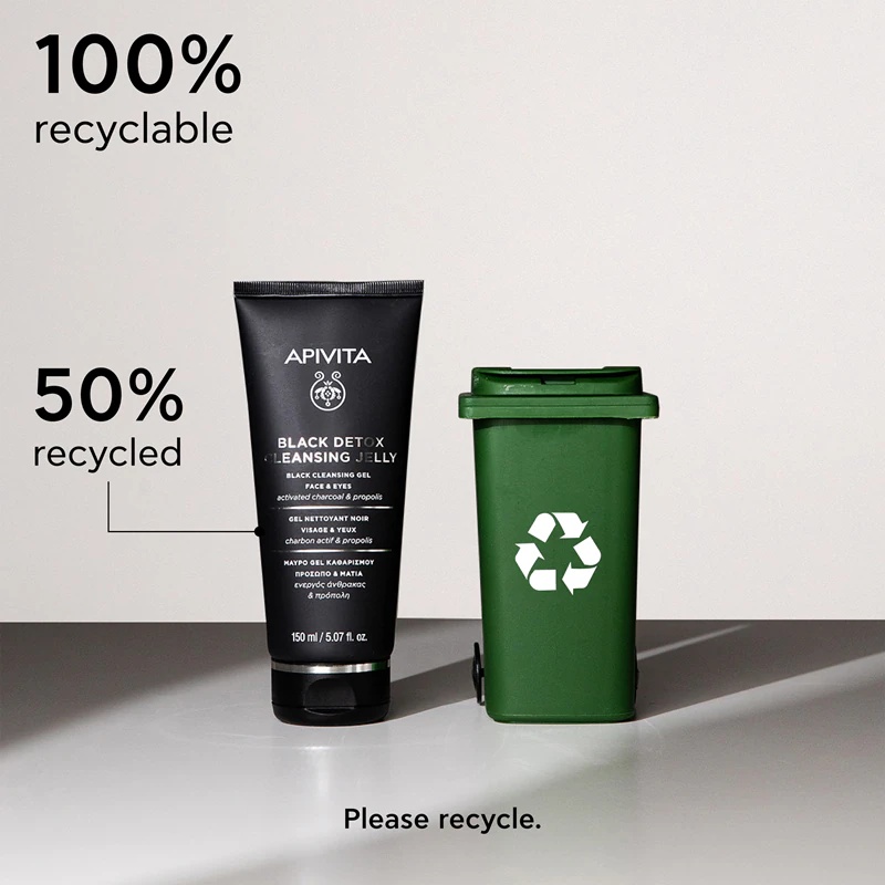 Apivita Cleansing Black Detox Cleansing Gel attīrošs gels ar ogli sejai un acu zonai