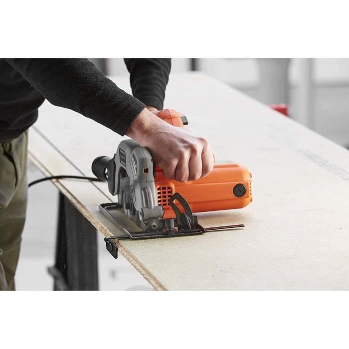 Scie circulaire filaire - BLACK+DECKER - CS1250L-QS - 1250W - profondeur de coupe 66mm - avec 1 lame