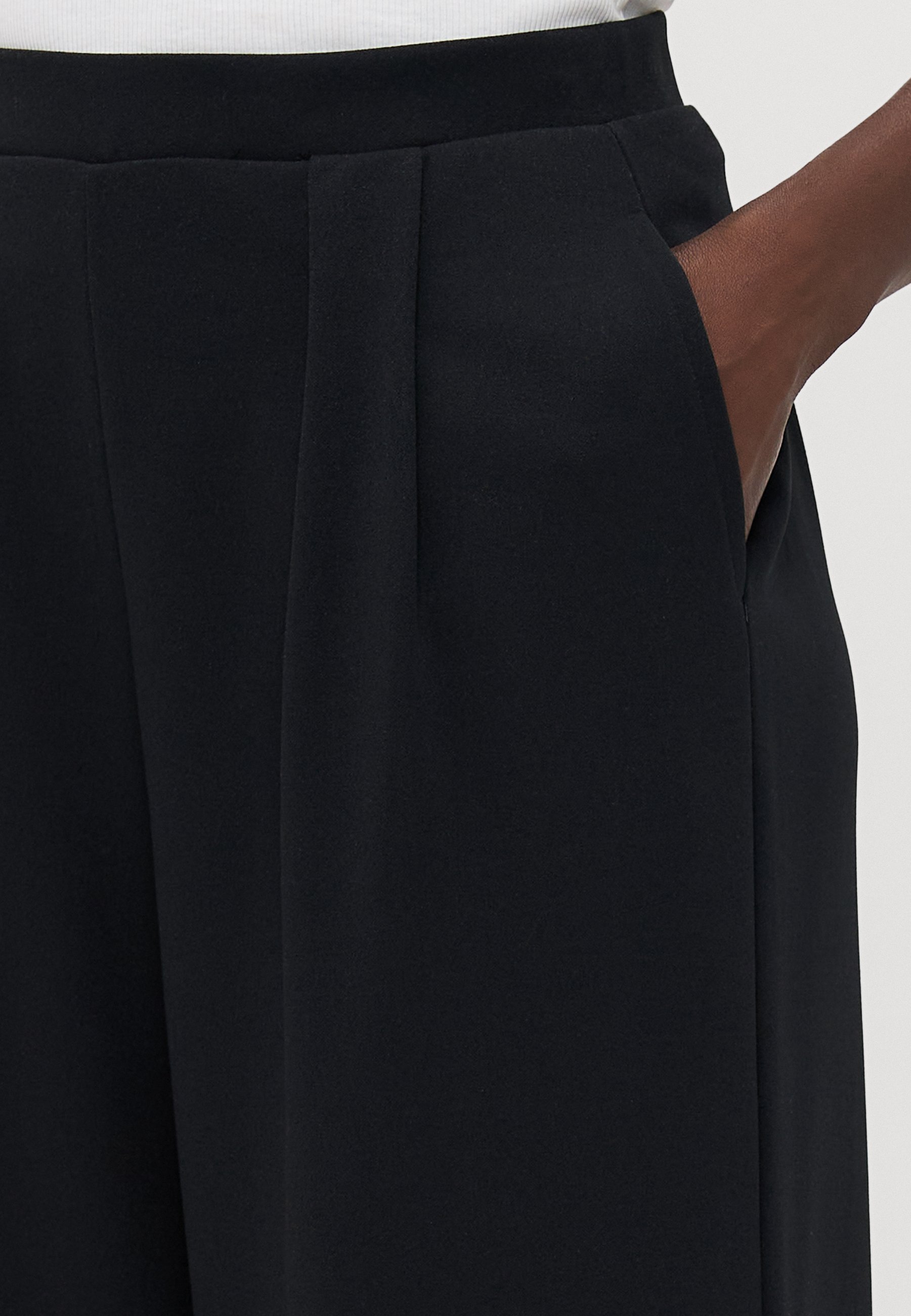 ONLY Tall ONLSANIA LIFE STRAIGHT - Broek - zwart