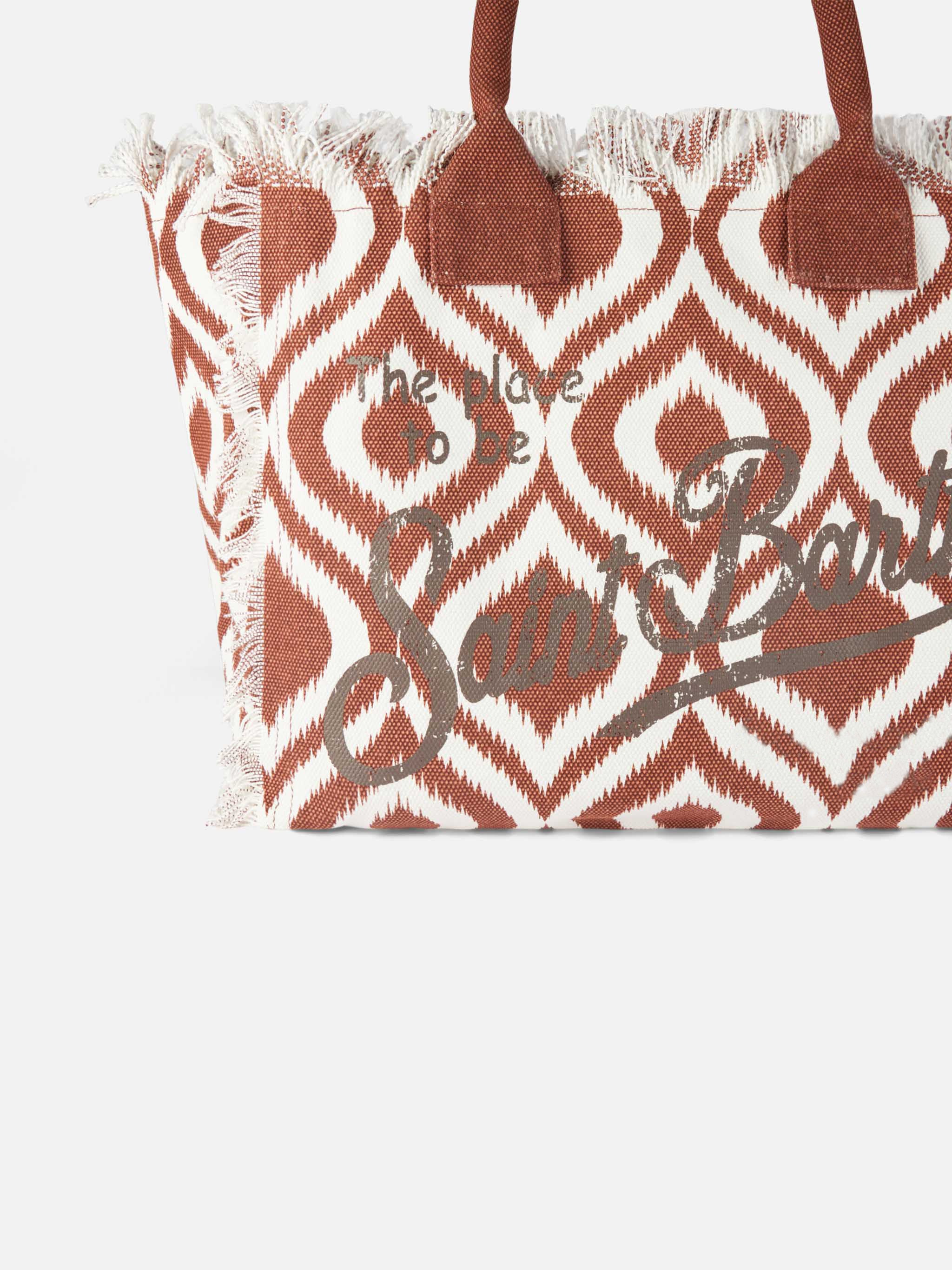 Bolso tote de hombro Vanity Canvas con estampado ikat integral en marrón y blanco | Logotipo estampado, bolsillo interior con cremallera | 100 % algodón | MC2 Saint Barth