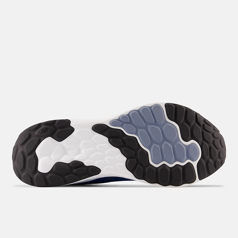 Fresh Foam Arishi v4 Herrenschuhe – Blau mit weißem und silbernem Metallic-Finish