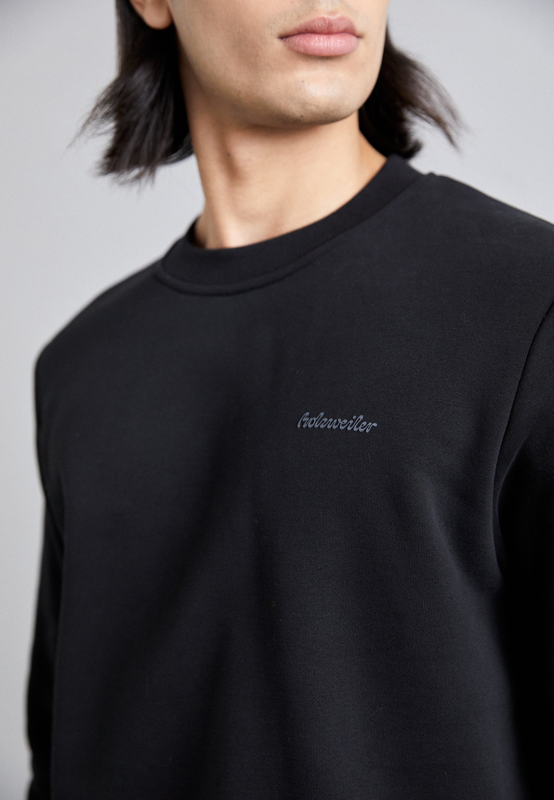 Holzweiler REGULAR CREW - Moletom - preto